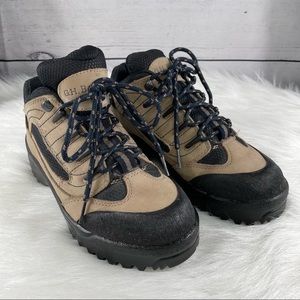 GH BASS & Co. Leather Hiking Trail Boots Women's, Model 3199